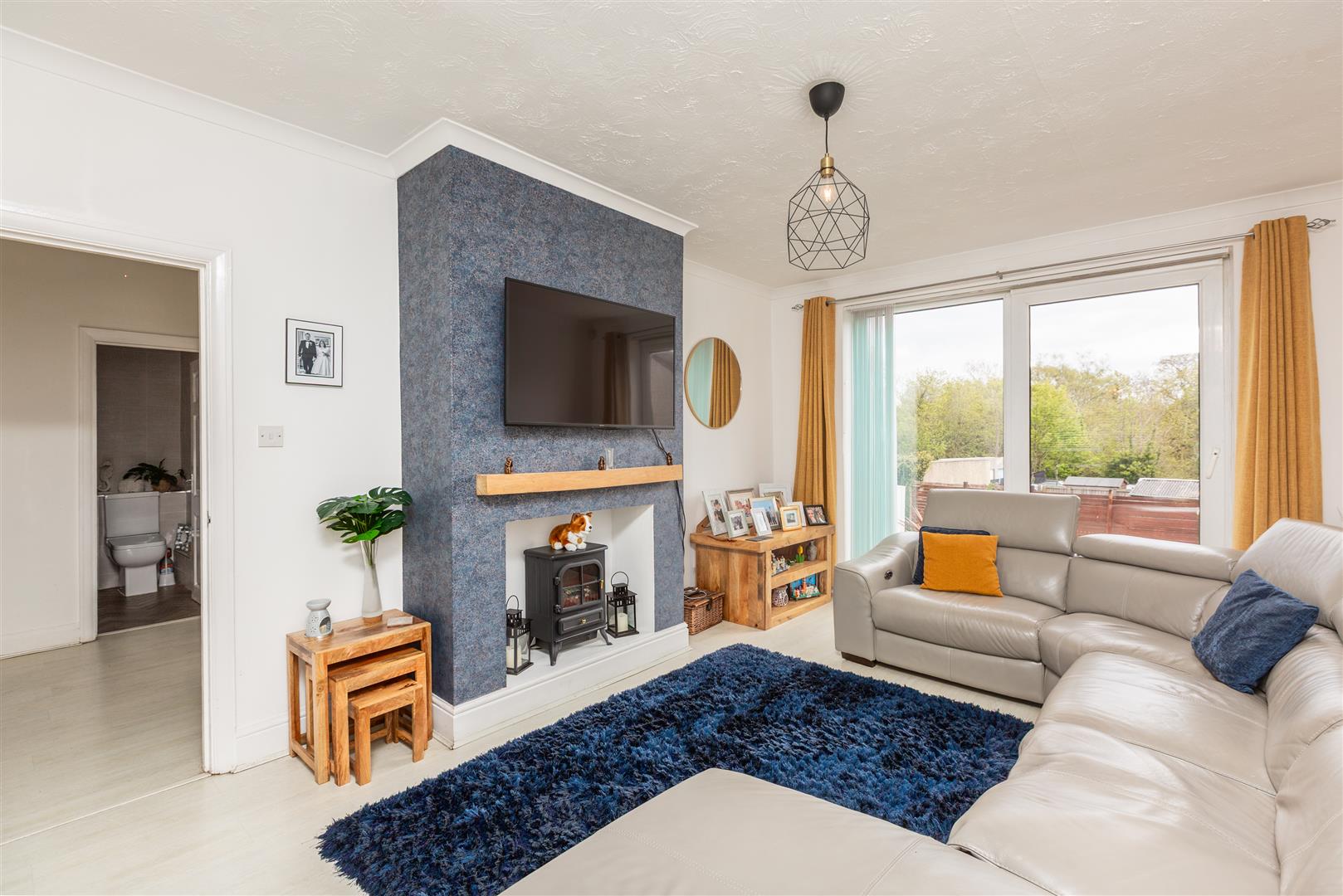 Parklands View, Sketty, Swansea, SA2 8LT